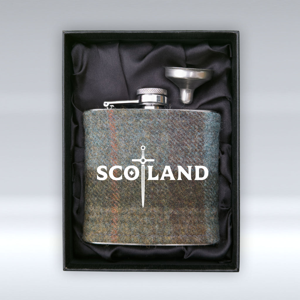 Scotland Sword - 6oz Hip Flask - With Sleeve pureminted